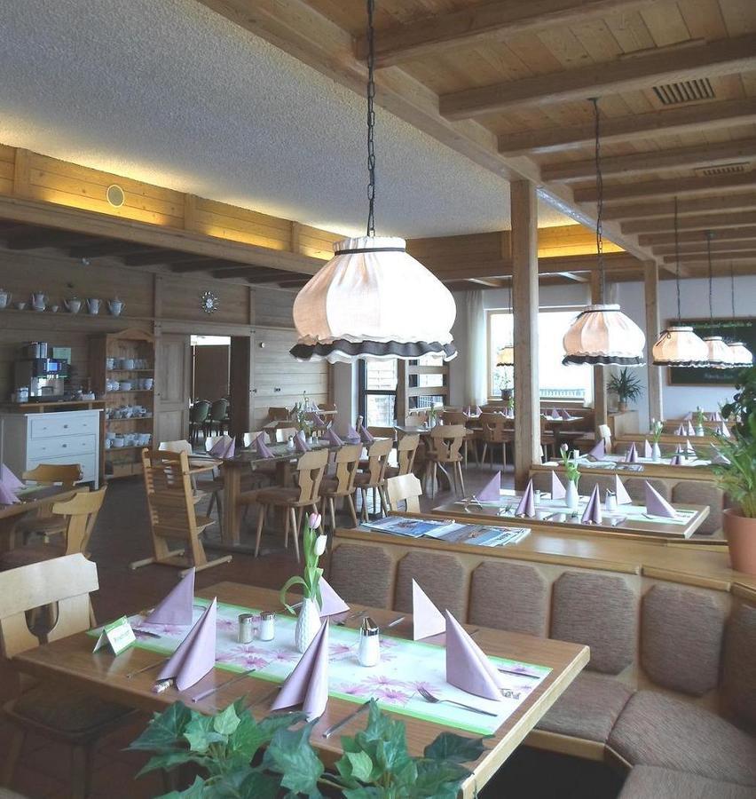 فندق Attingفي  Flugplatzrestaurant Wallmuhle المظهر الخارجي الصورة